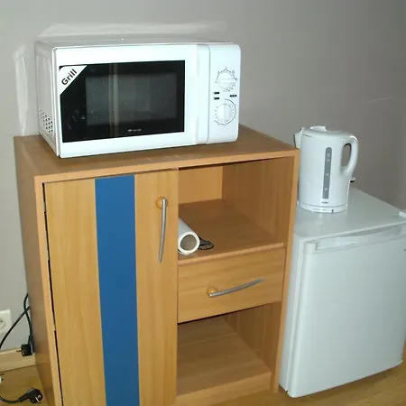 Bed And Quiet Guest house *